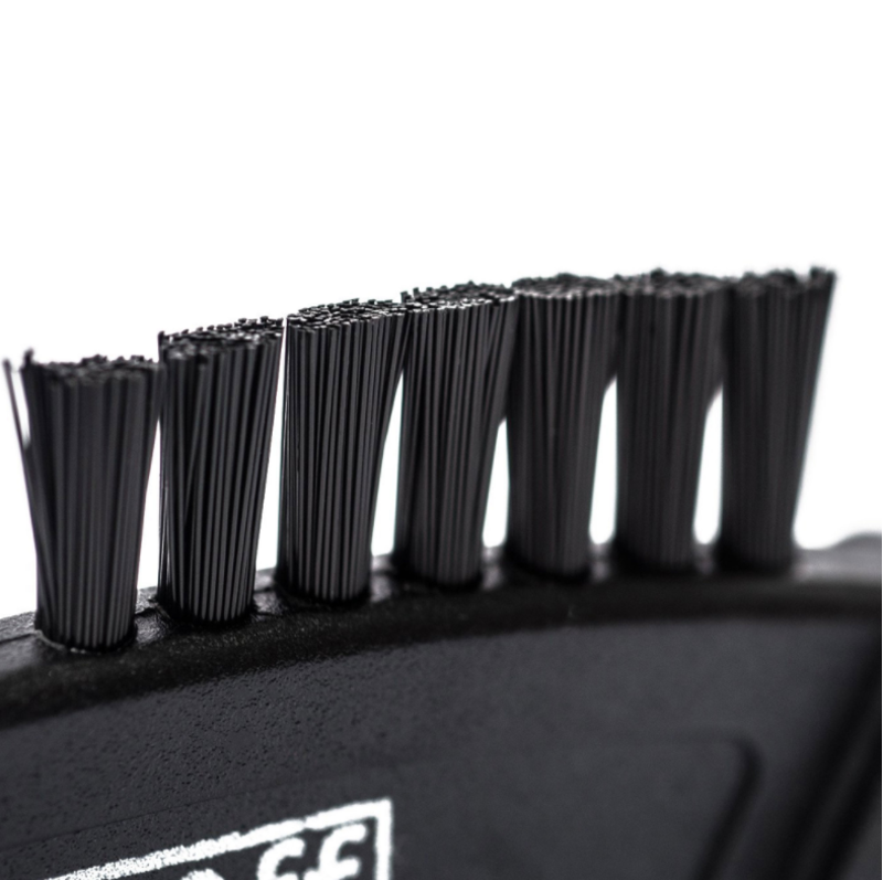 Muc-Off - Claw Brush-1